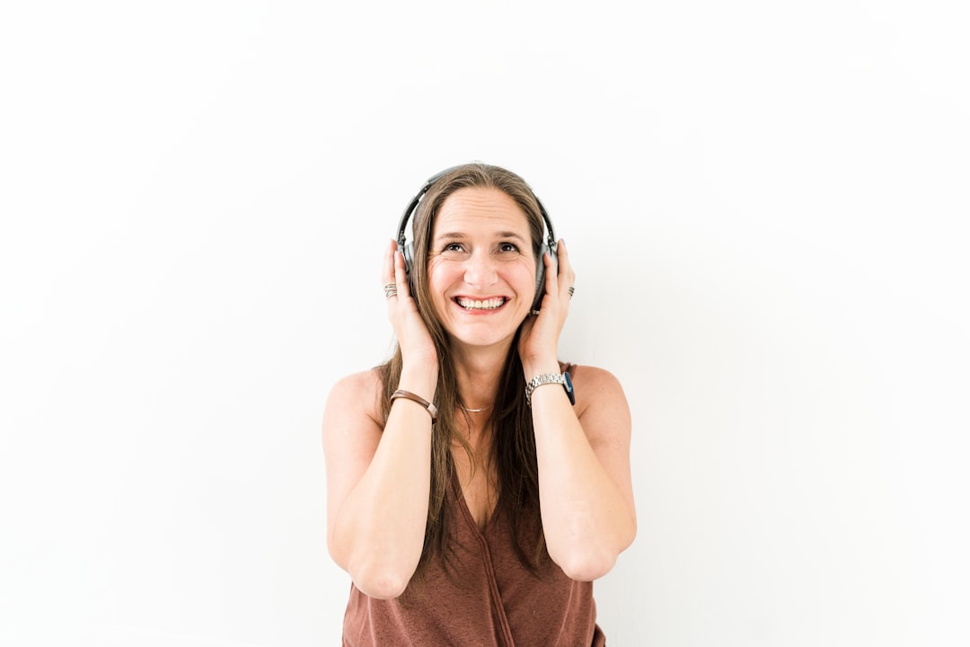 Luxury Sound on a Budget: Discovering the Perfect Headphones Luxury Sound on a Budget: Discovering the Perfect Headphones